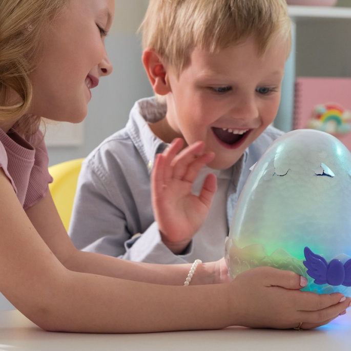 Hatchimals animaletto interattivo drago che si schiude