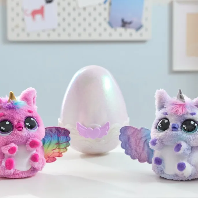 Hatchimals unicorno interattivo che si schiude