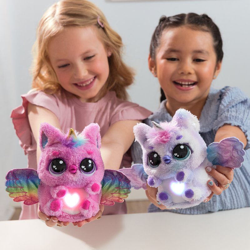 Hatchimals unicorno interattivo che si schiude