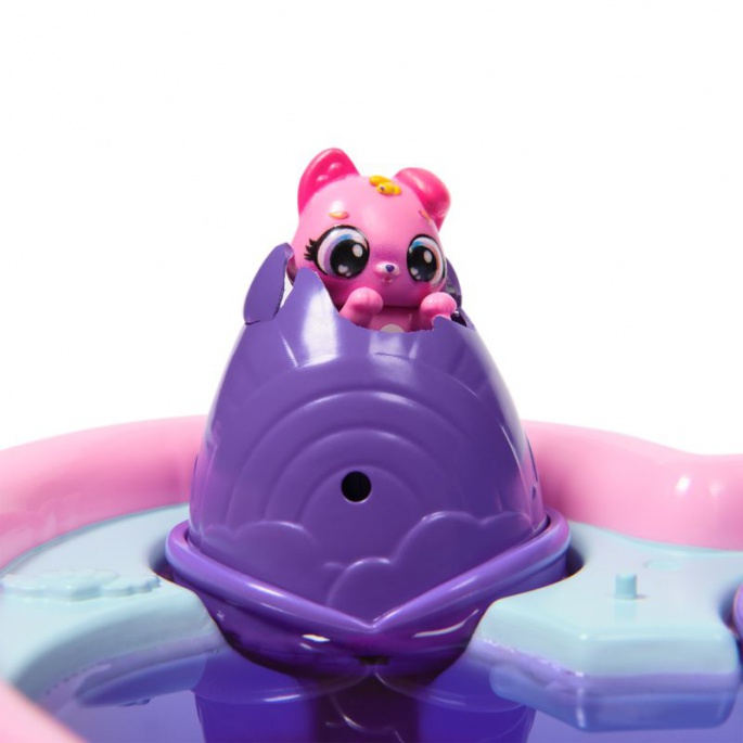 Hatchimals festa in piscina degli animali