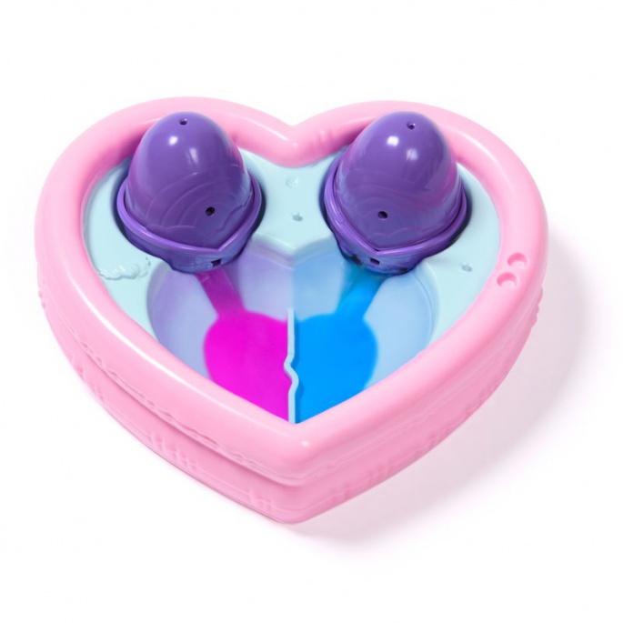 Hatchimals festa in piscina degli animali