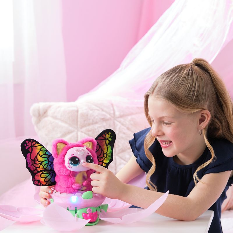 Hatchimals Bloomables bocciolo con sorpresa di gattini