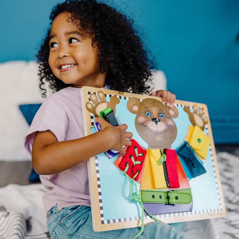 Melissa & Doug corso base per vestirsi