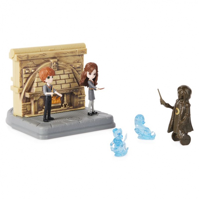 Harry Potter Sala delle Necessità con statuine
