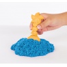 Kinetic Sand scatola di sabbia liquida con base blu