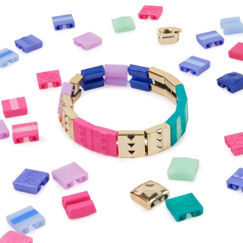 Cool Maker produzione di braccialetti alla moda