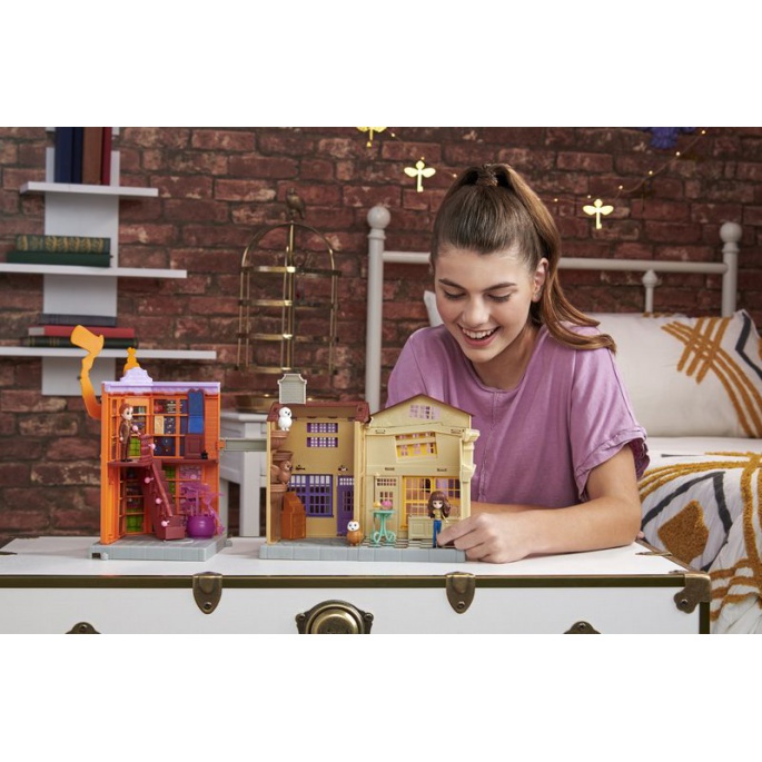 Set di gioco di Harry Potter Diagon Alley con action figure