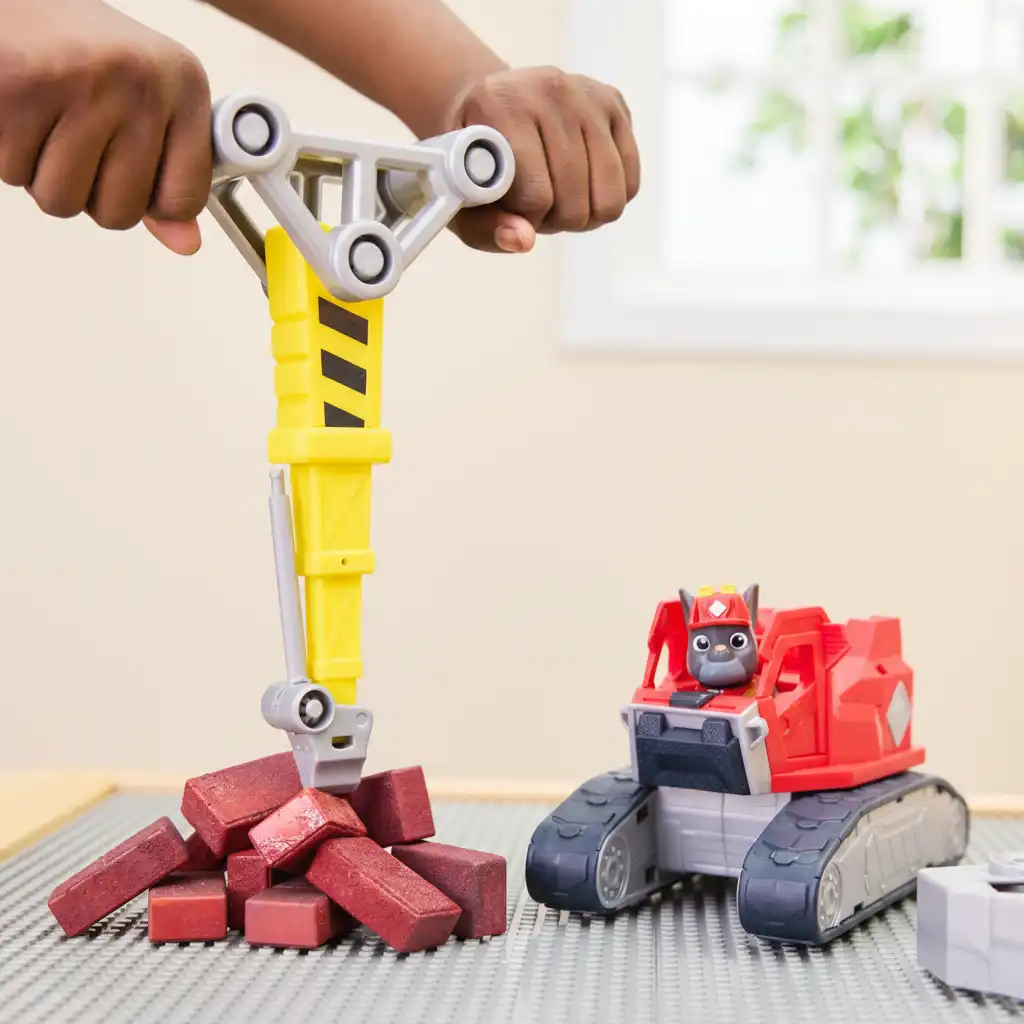 Sviluppa la motricità fine Motor grazie agli strumenti facilmente sostituibili.