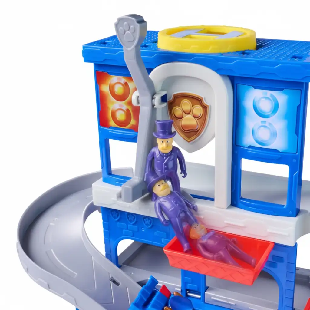 Design pratico per riporre facilmente tutte le figure.