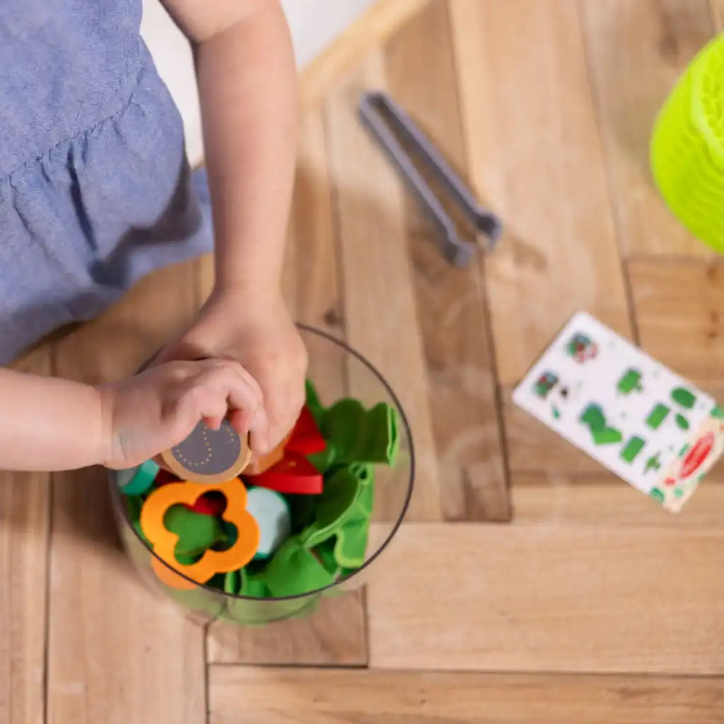 Allenamento della motricità fine Motor con pinzette e centrifuga meccanica.